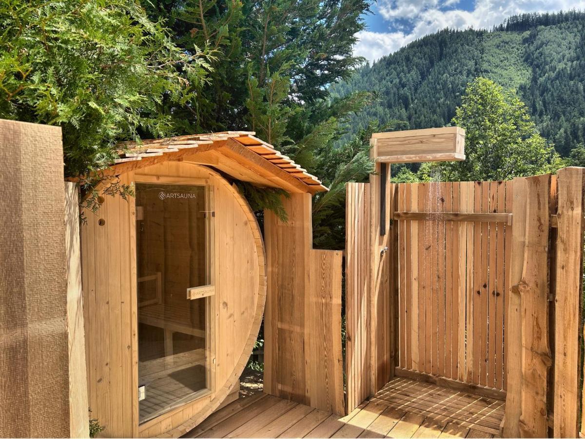 Almdorf Im Winkl - Blockhuettendorf In Groebming เกริบมิง ภายนอก รูปภาพ